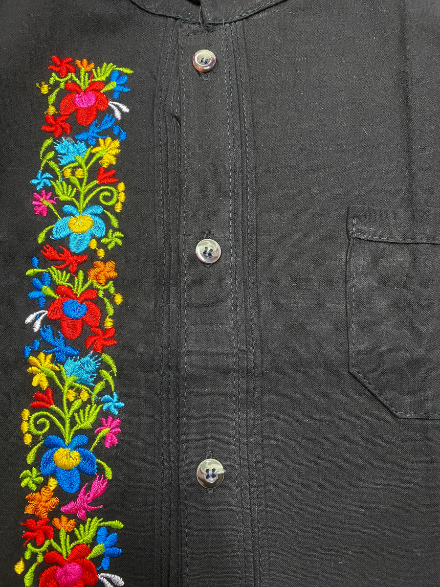 Mexican Embroidered Guayabera 100% Cotton Black 603113 main image 1