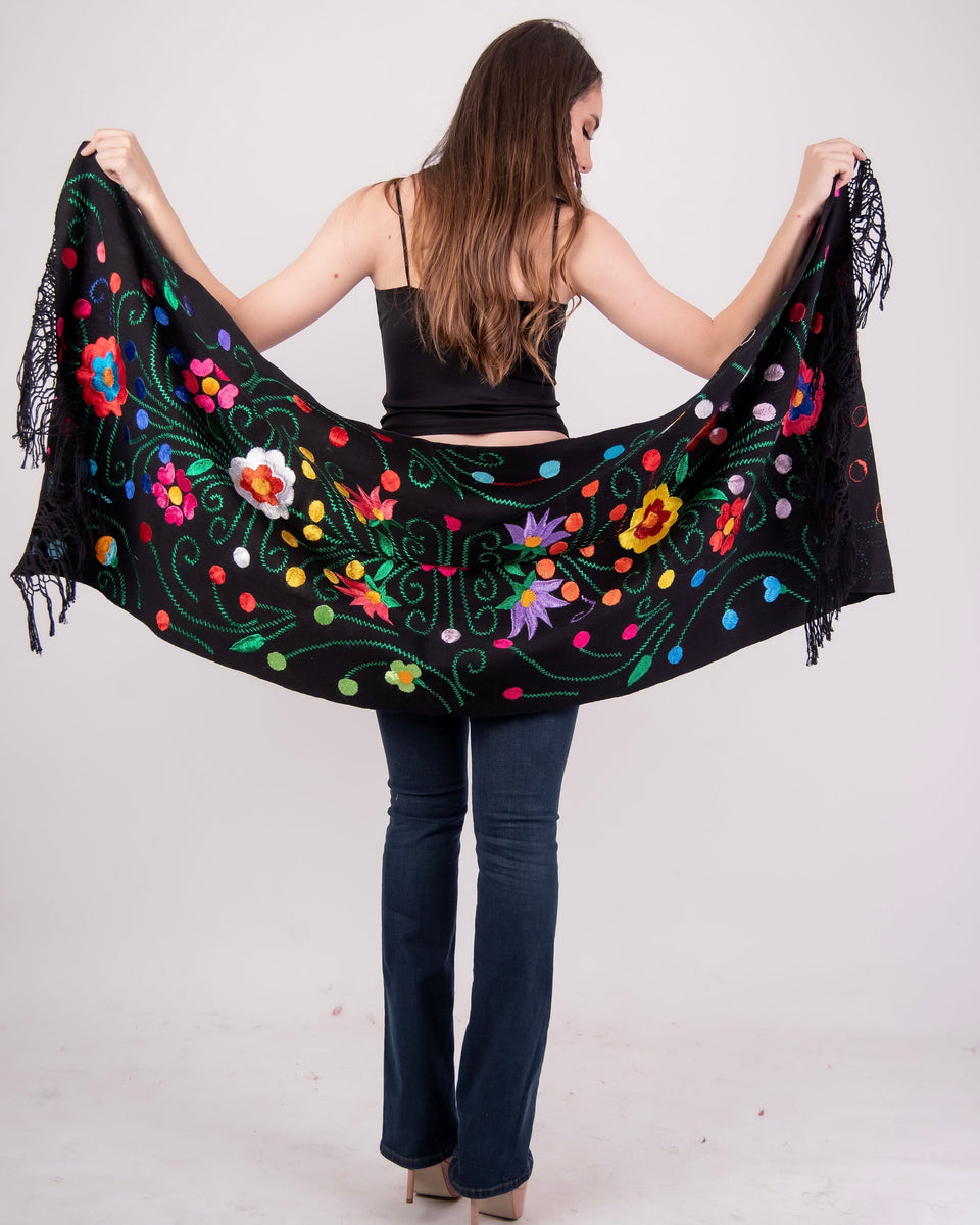 Handmade Mexican Shawl with flower embroidery factory